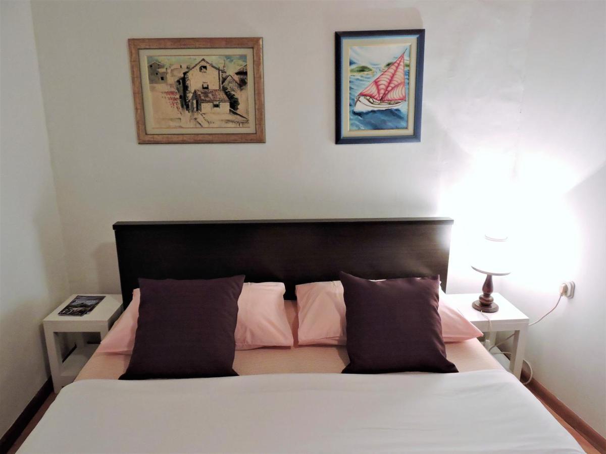 Bruno Split Centre Apartment And Room Eksteriør bilde